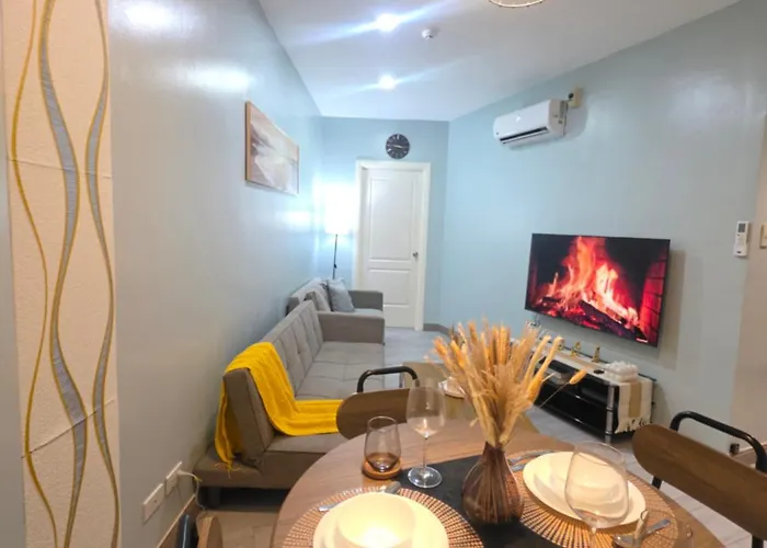Cozy 1-br In Makati With Pool, Gym, Wifi, Netflix, Great Views Apartment *
