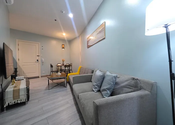 Cozy 1-br In Makati With Pool, Gym, Wifi, Netflix, Great Views Apartment